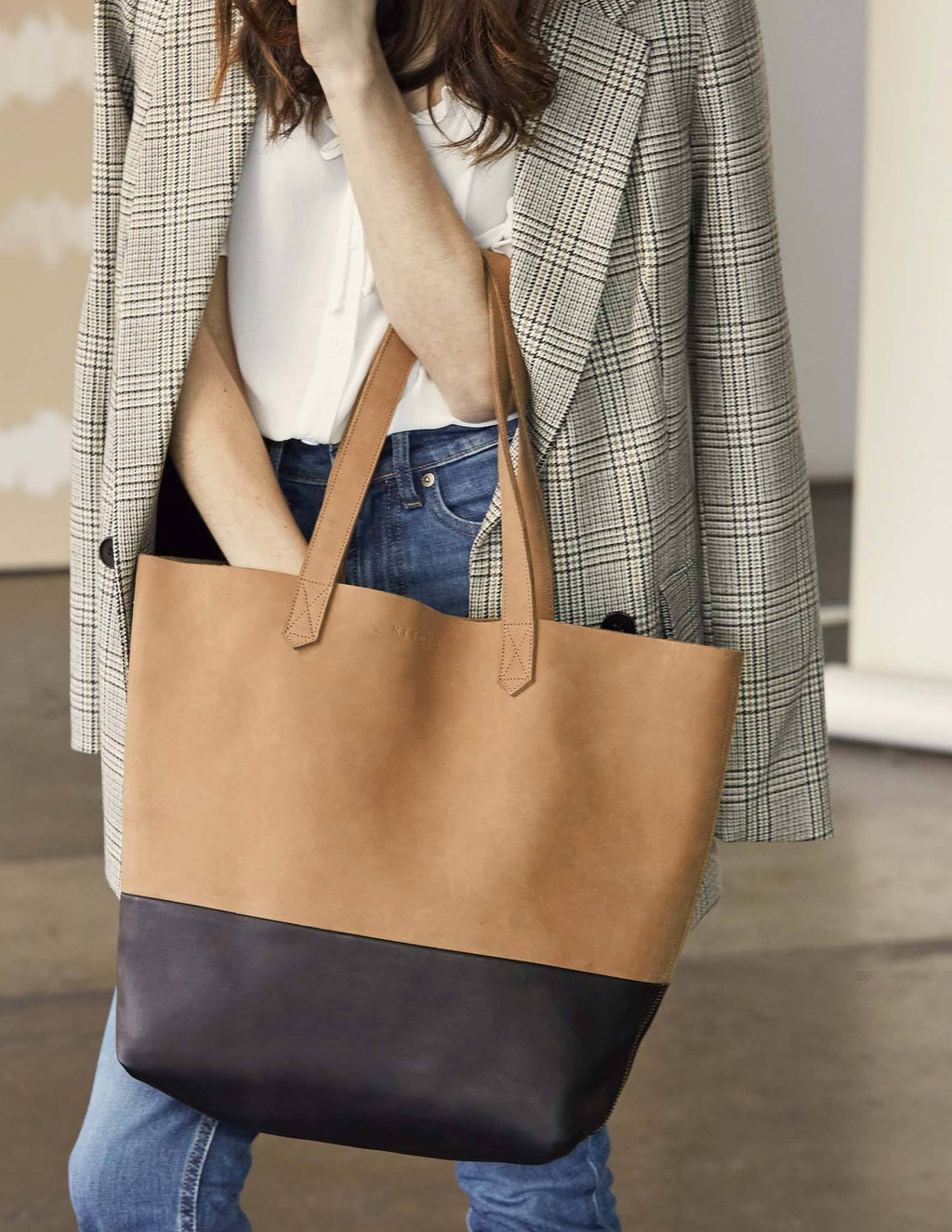 Lori Tote - Almond/Black