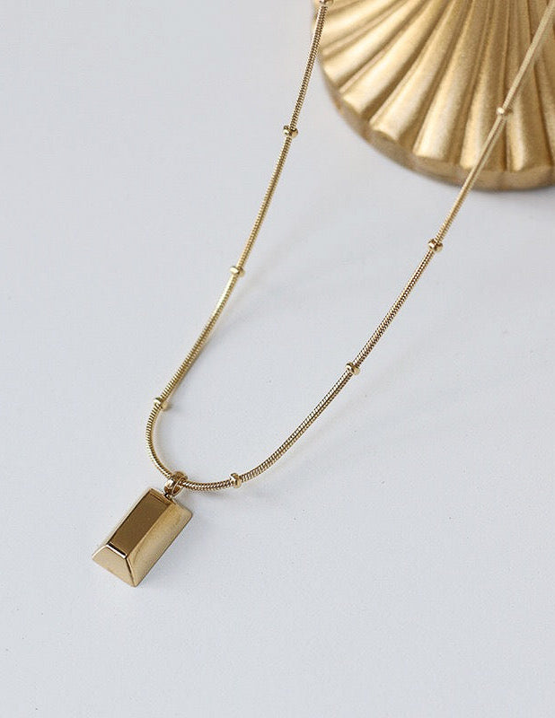 Bar Necklace