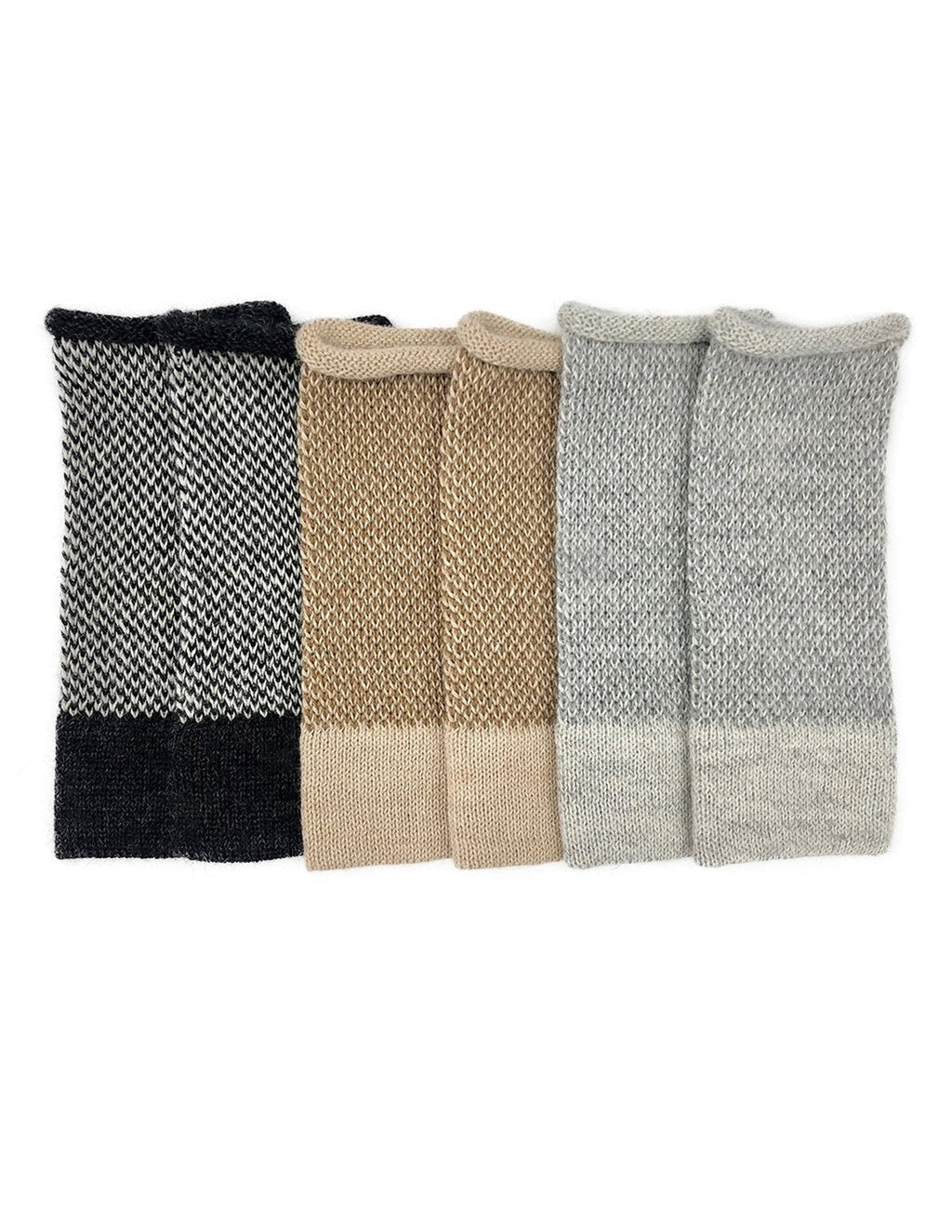Gray Interwoven Alpaca Gloves