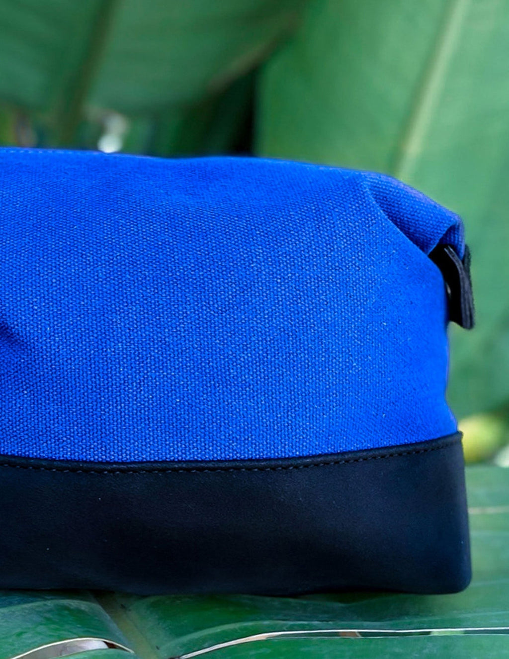 Travel Buddy Dopp Kit