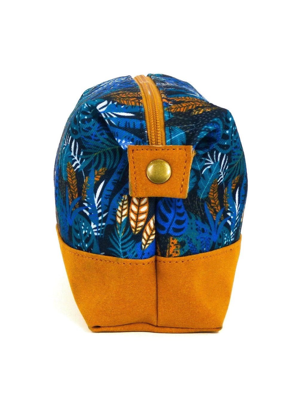 Travel Buddy Dopp Kit