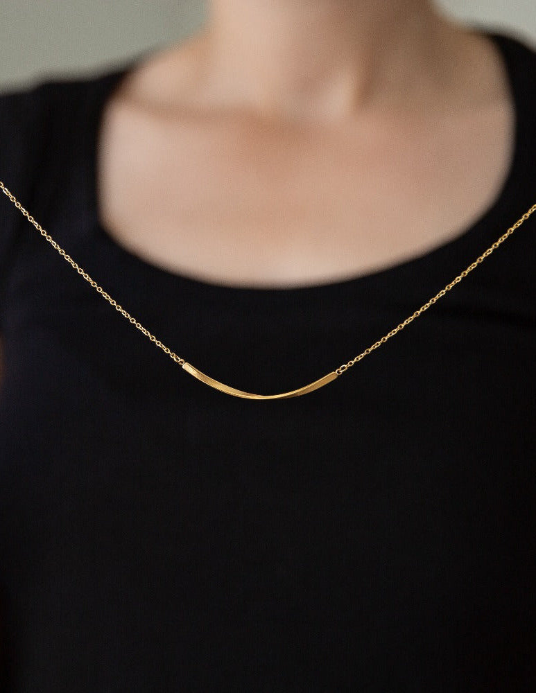 Mobius Bar Necklace