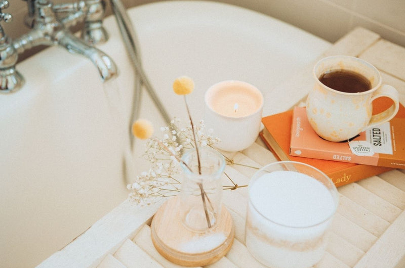Himalayan Salt Bath: What's the Science Behind A Soothing Soak?