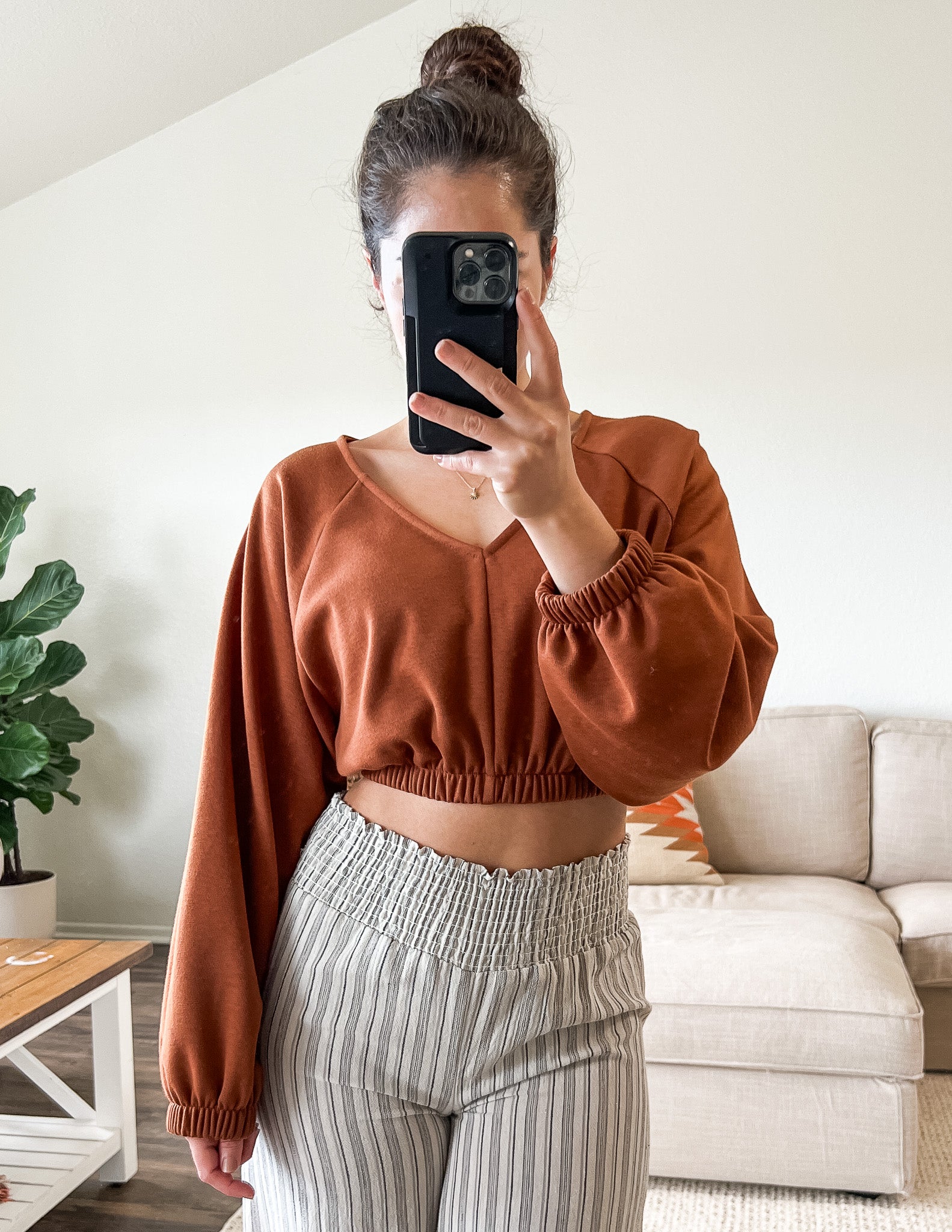 Long sleeve crop top cheap outfit