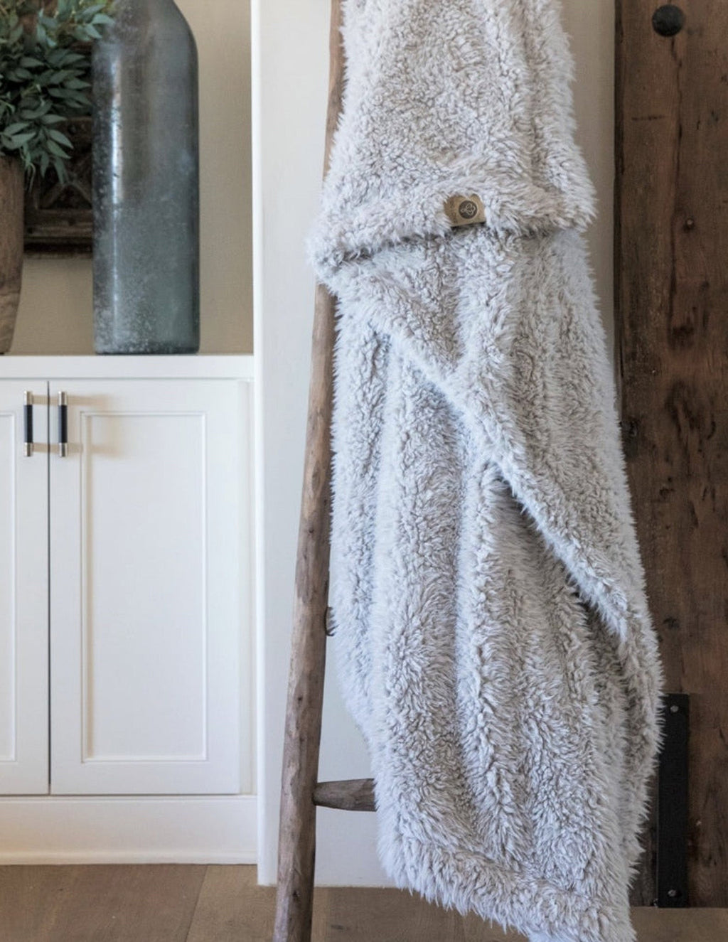 ANGEL PLUSH BLANKET | BIG - SILVER CLOUD