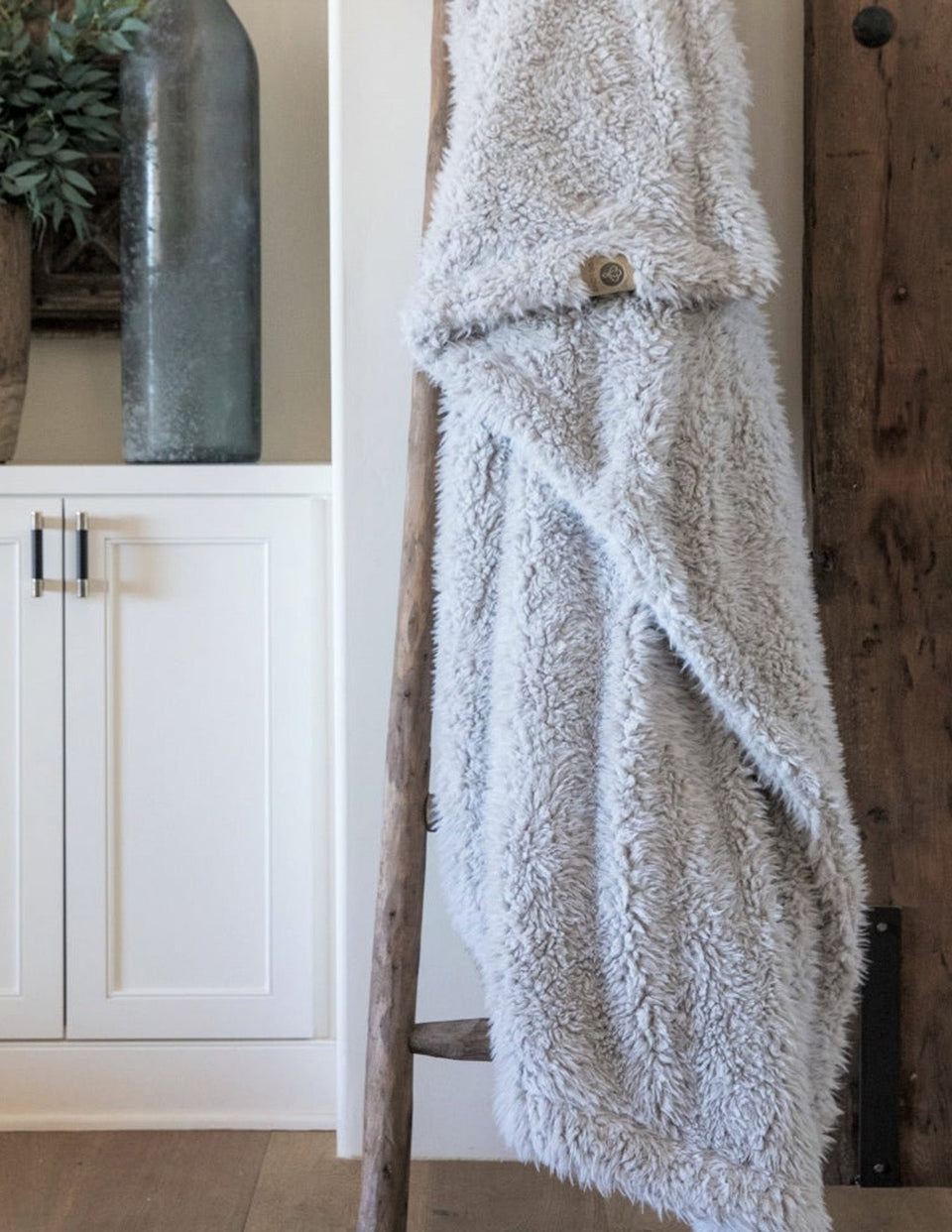 ANGEL PLUSH BLANKET | BIG - SILVER CLOUD