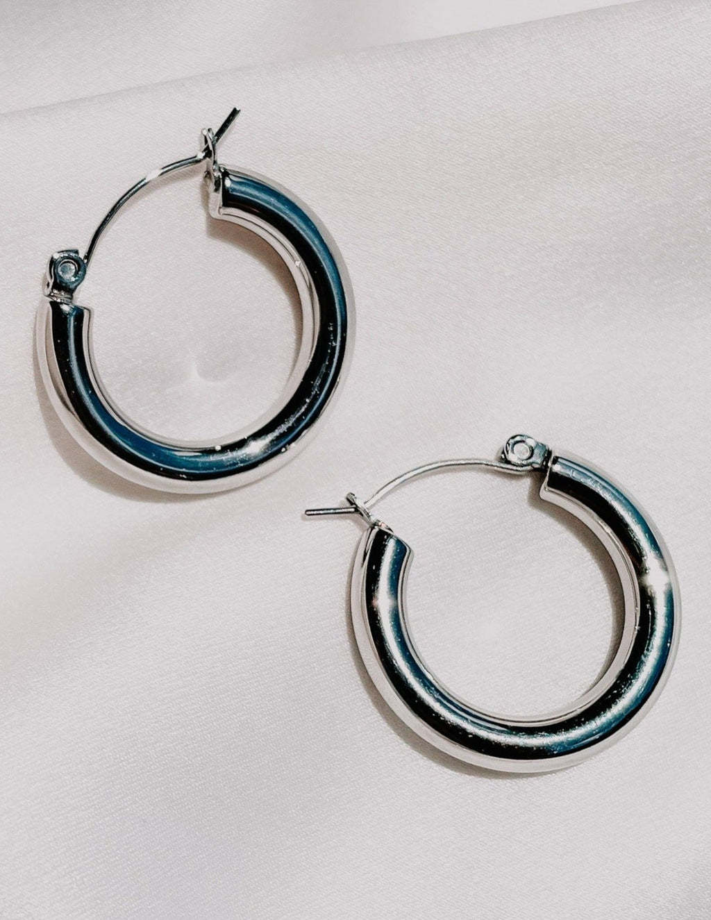 Hoops Silver