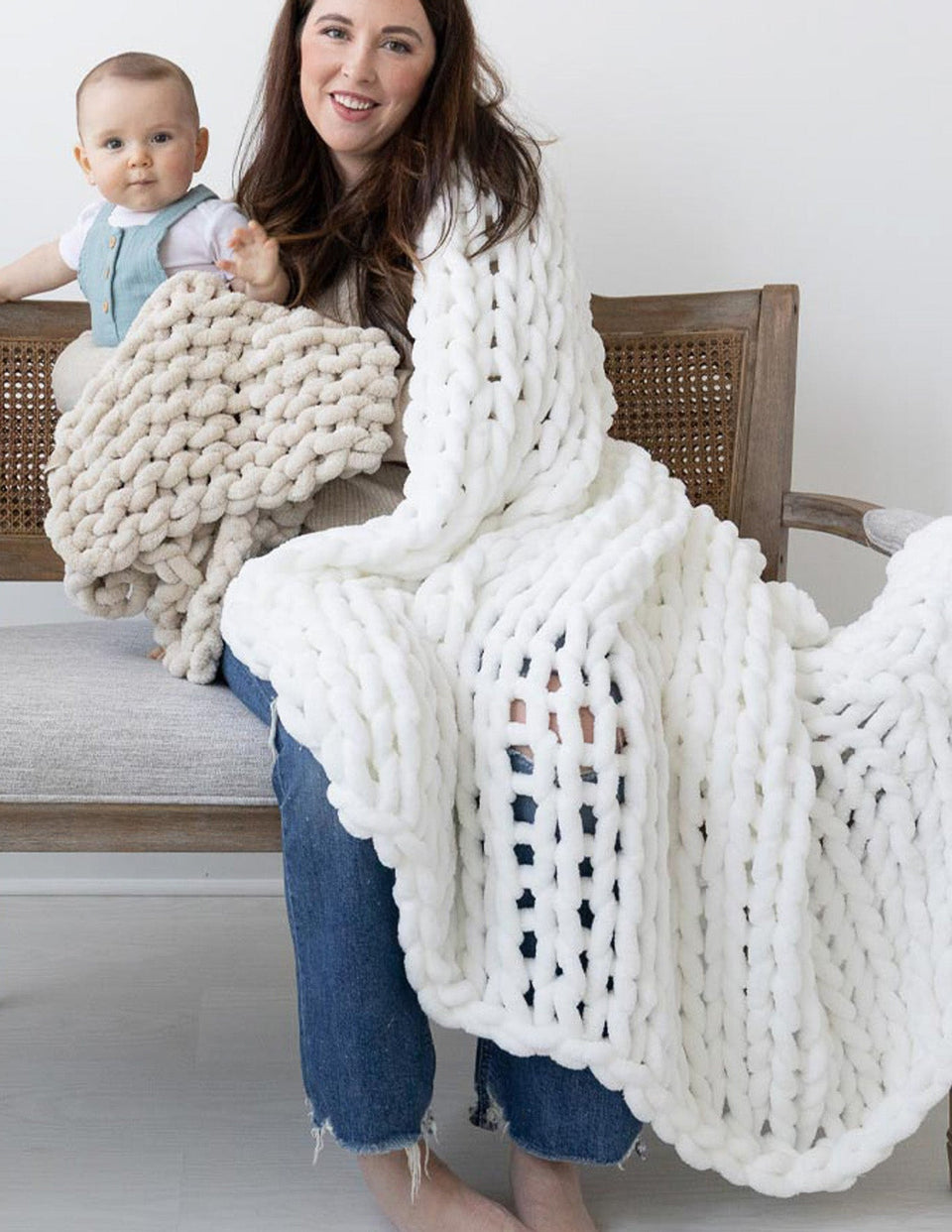 INFINITE CHUNKY KNIT BLANKET | MINKY | BIG - BLANC