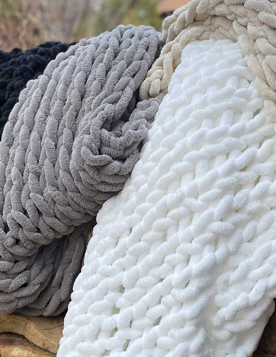 INFINITE CHUNKY KNIT BLANKET | MINKY | BIG - BLANC