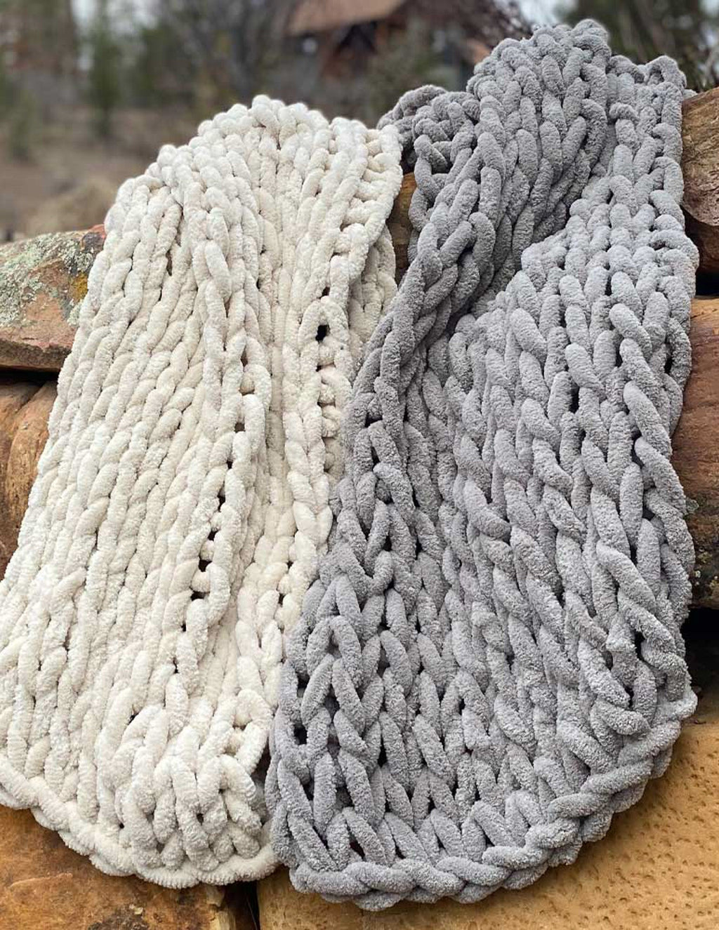 INFINITE CHUNKY KNIT BLANKET | MINKY | LITTLE - SAND