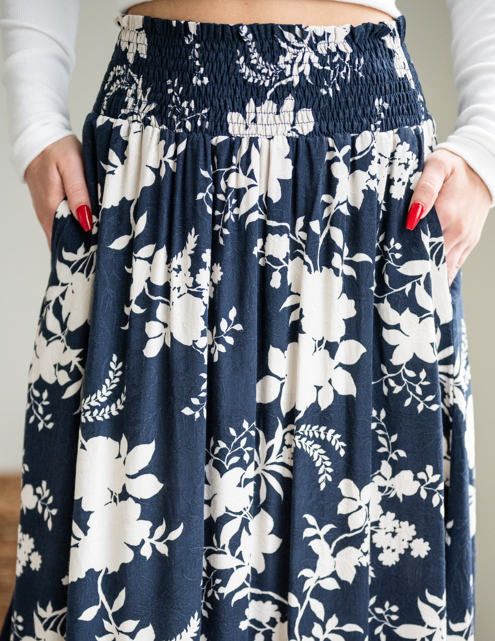Mia Midi Skirt – Sozy