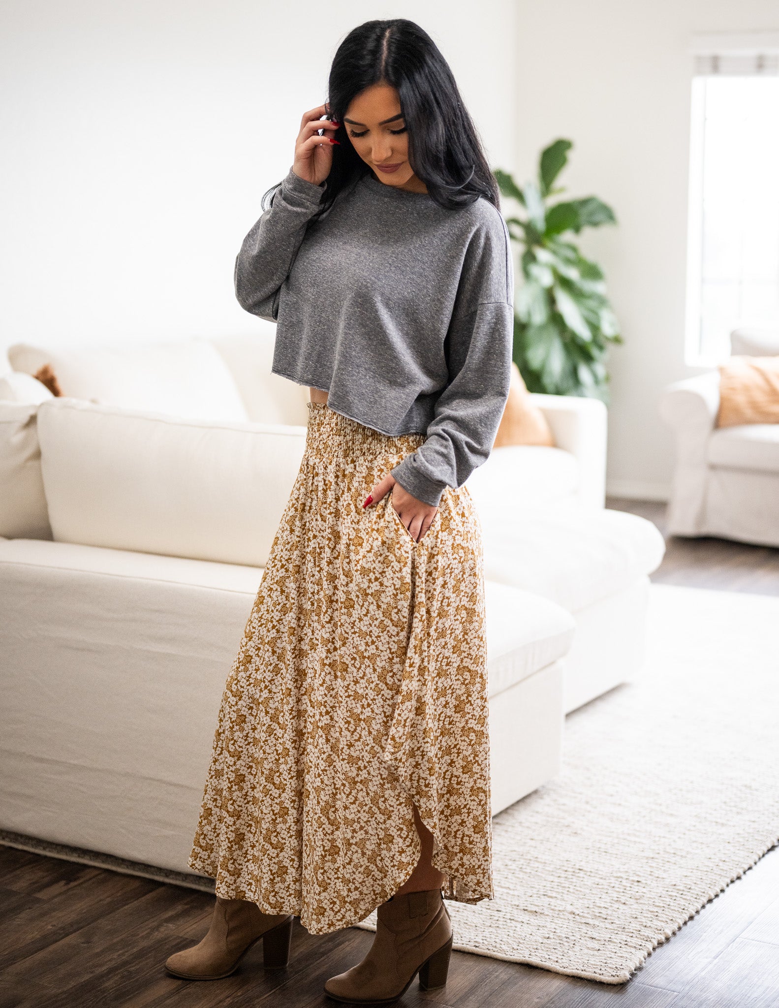 Mia Midi Skirt – Sozy
