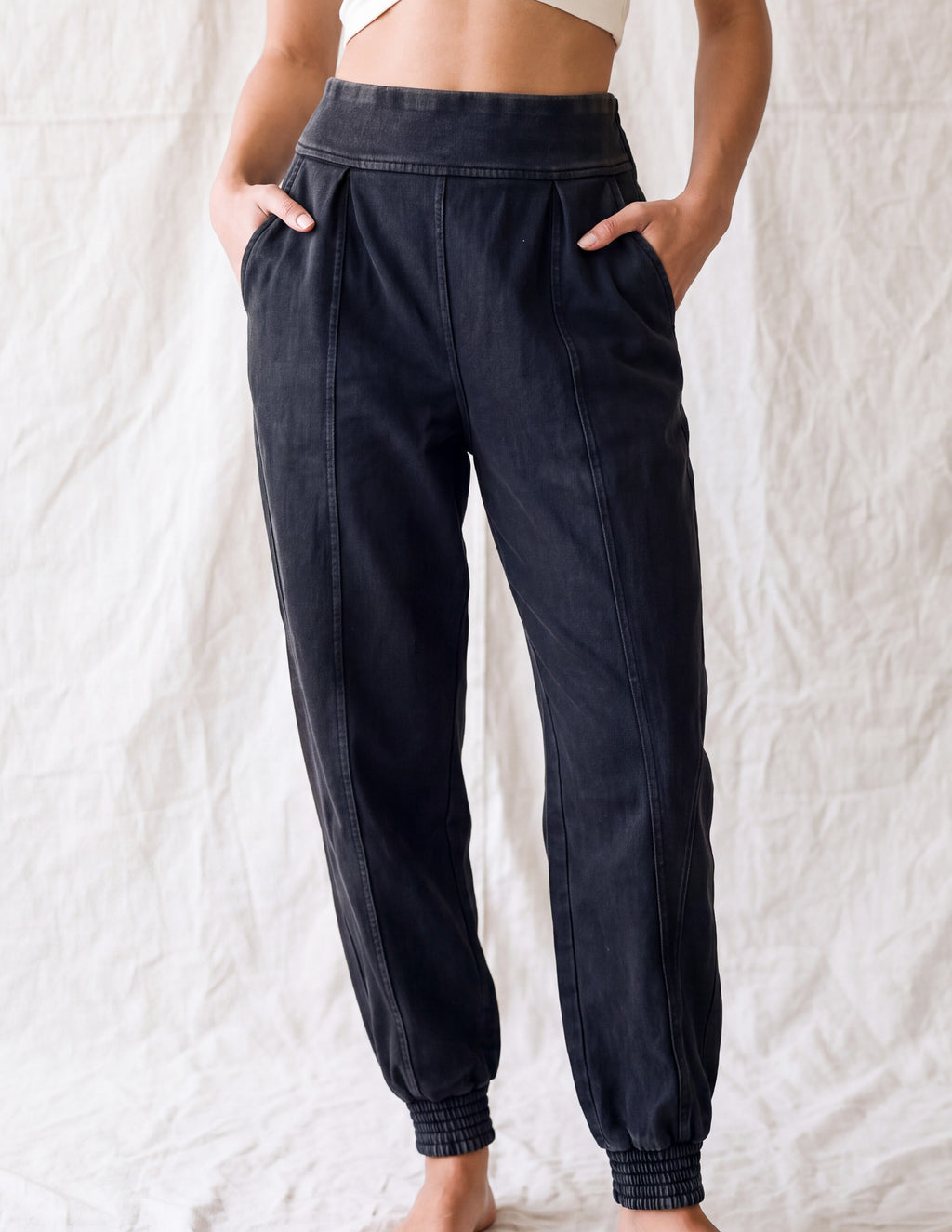 Cotton Drew Jogger