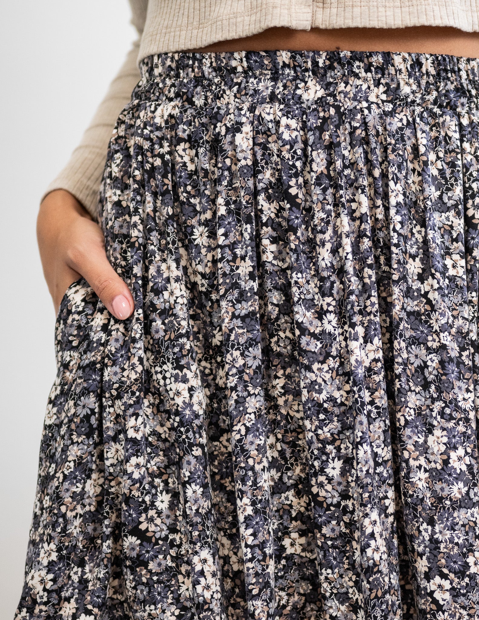 Tencel Aster Mini Skirt – Sozy