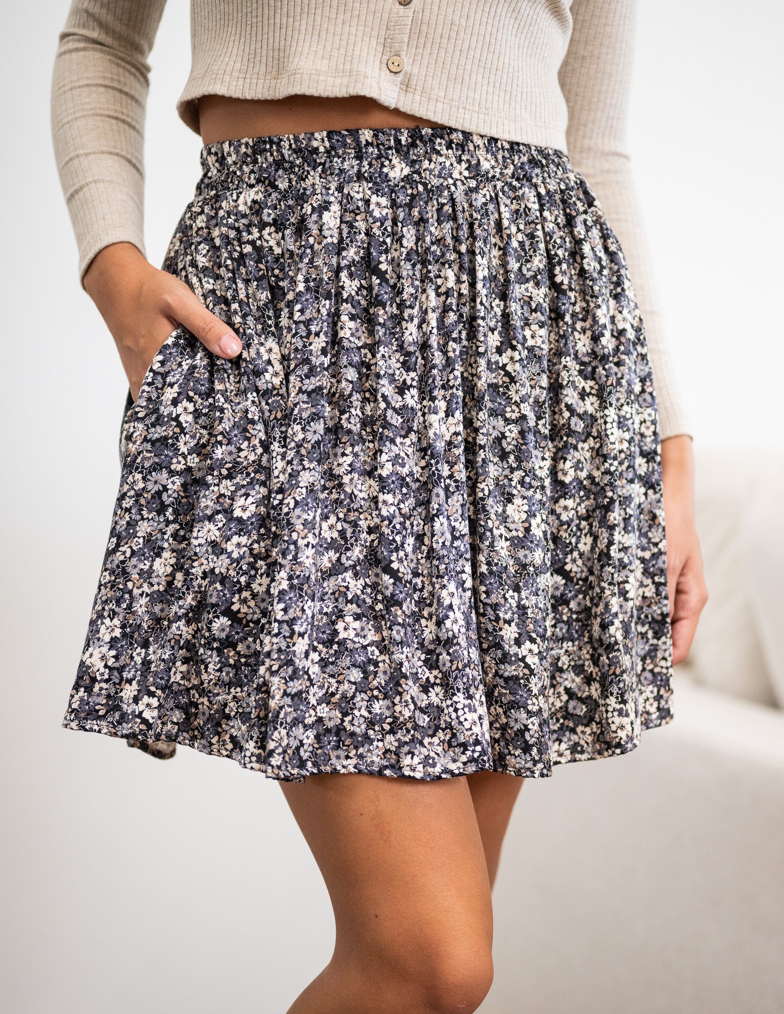 Tencel Aster Mini Skirt – Sozy