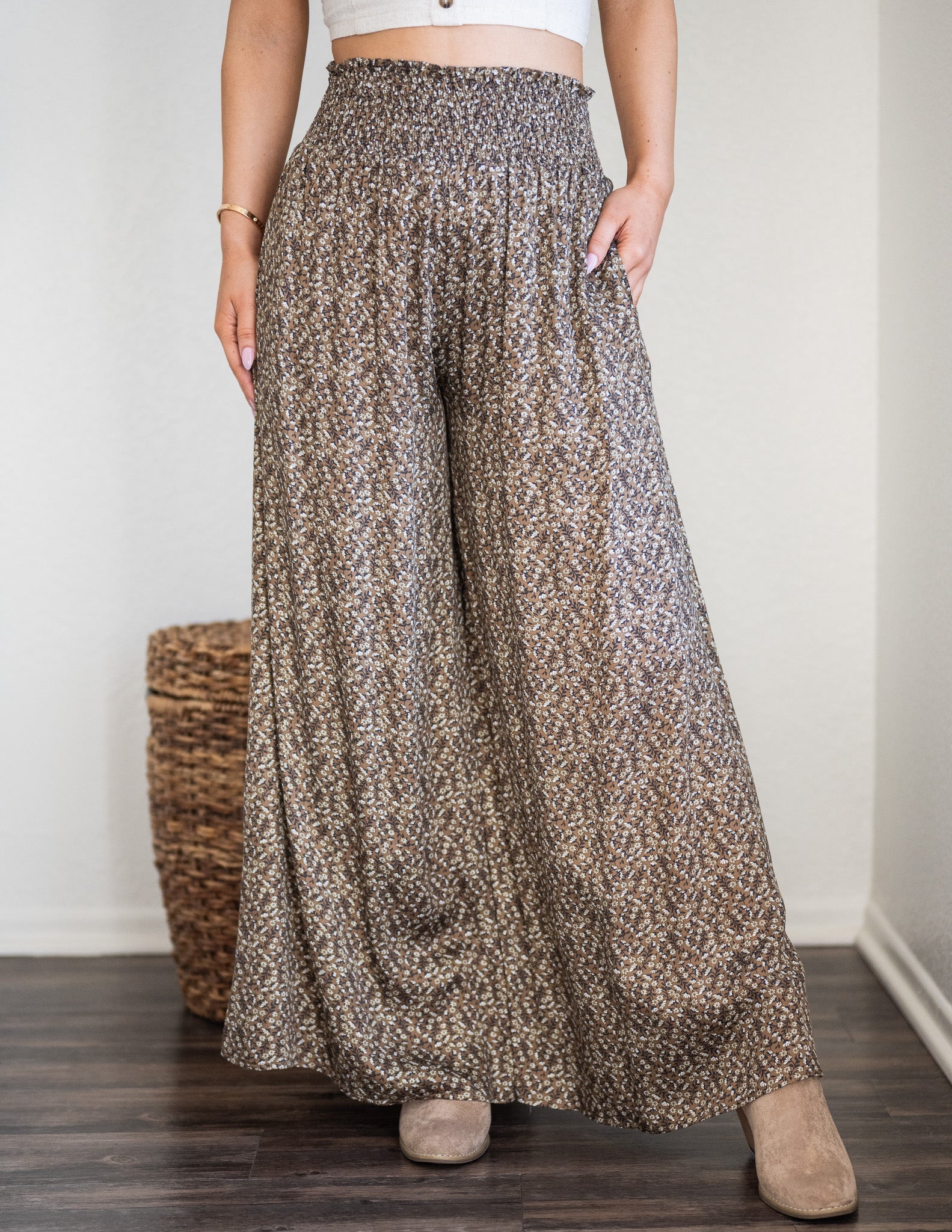 【美品】CLANE COCOON SALOPETTE PANTS CLANE COCOON SALOPETTE PANTS