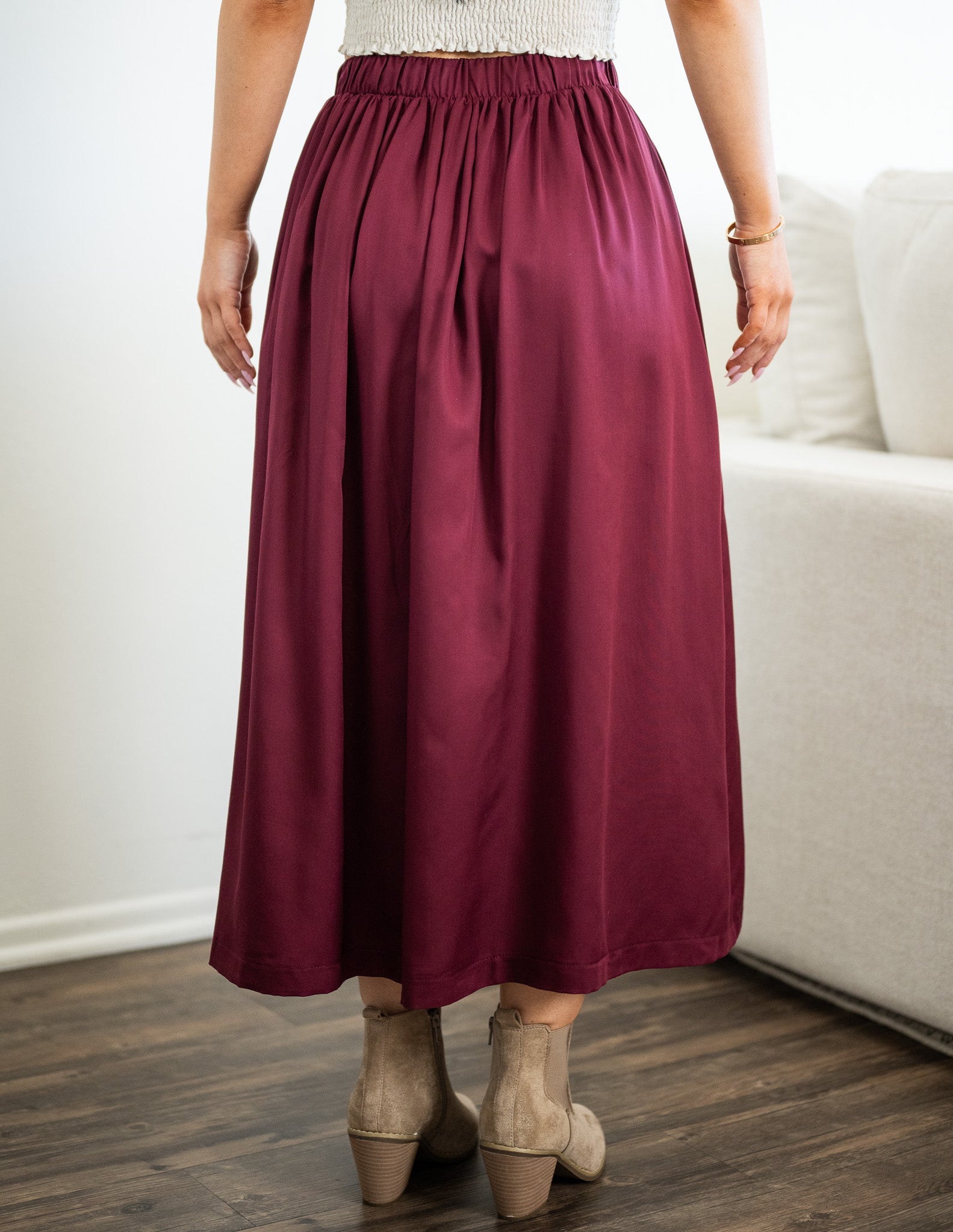 【BAON】Garden Glossy String Banding Midi Skirt BAON】Garden Glossy String Banding Midi Skirt BCBG New York