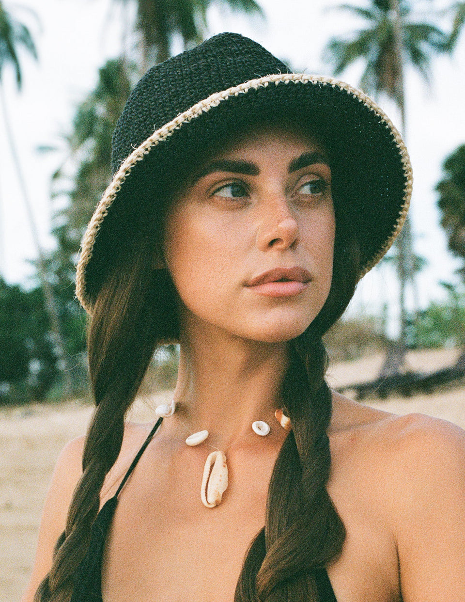 The Black & White Trimmed Bucket Hat