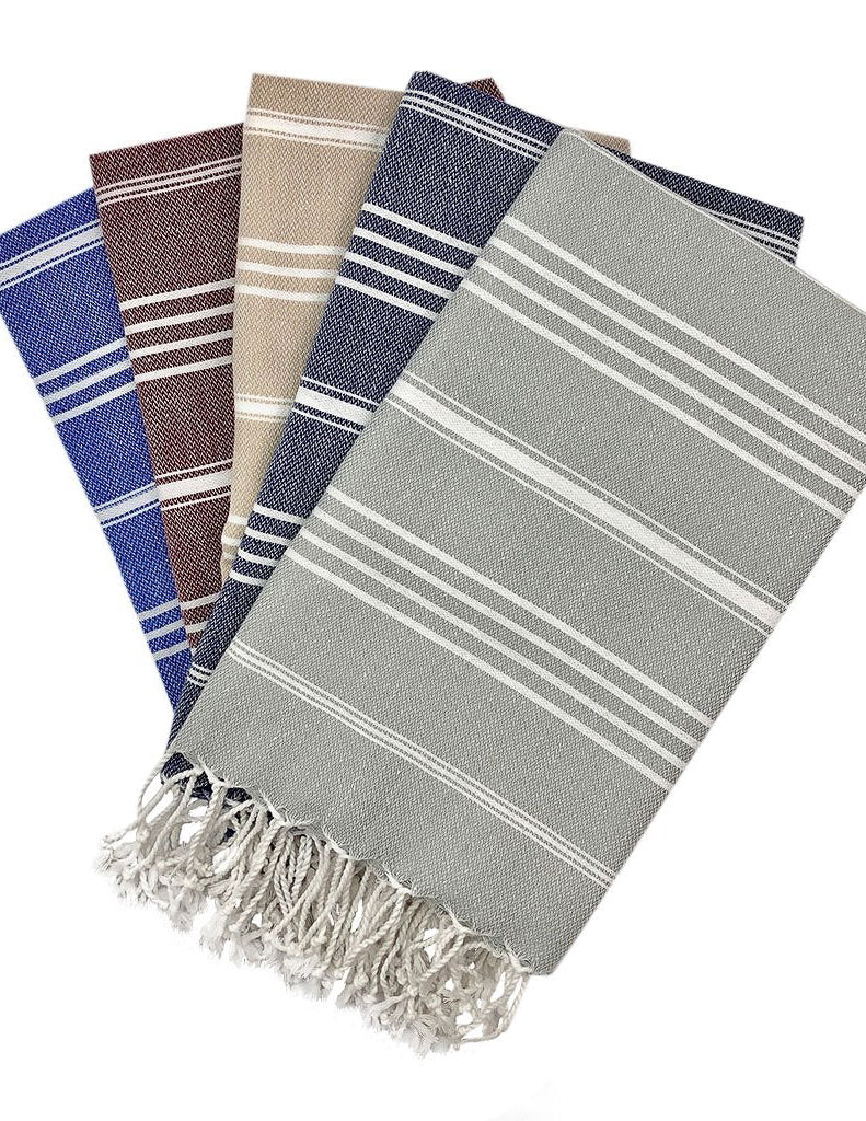 https://livesozy.com/cdn/shop/products/classic-turkish-hand-towel-towels-28523425169431.jpg?v=1643504157&width=960
