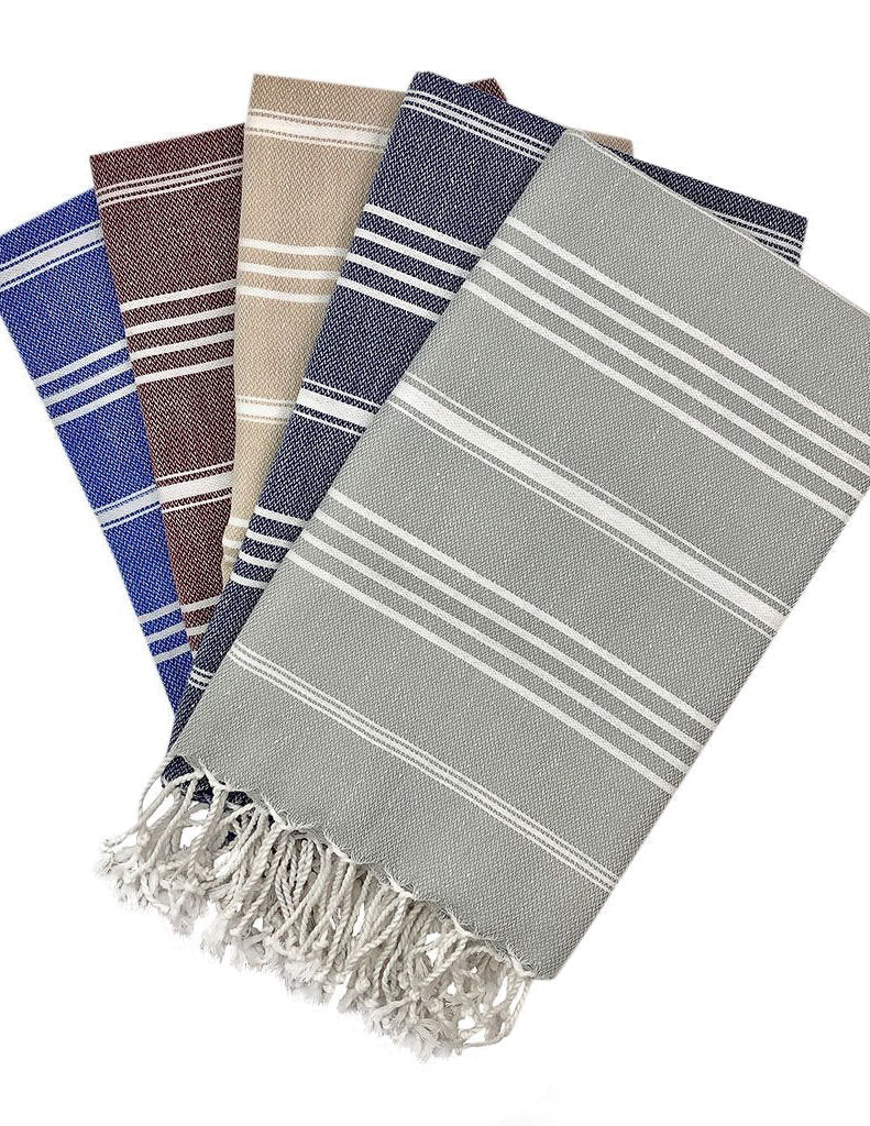 https://livesozy.com/cdn/shop/products/classic-turkish-hand-towel-towels-28620912033815.jpg?v=1646091476&width=960