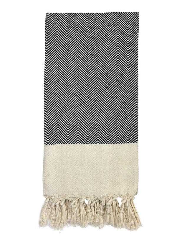 https://livesozy.com/cdn/shop/products/herringbone-turkish-towel-towels-28505123553303_x800.jpg?v=1640868072