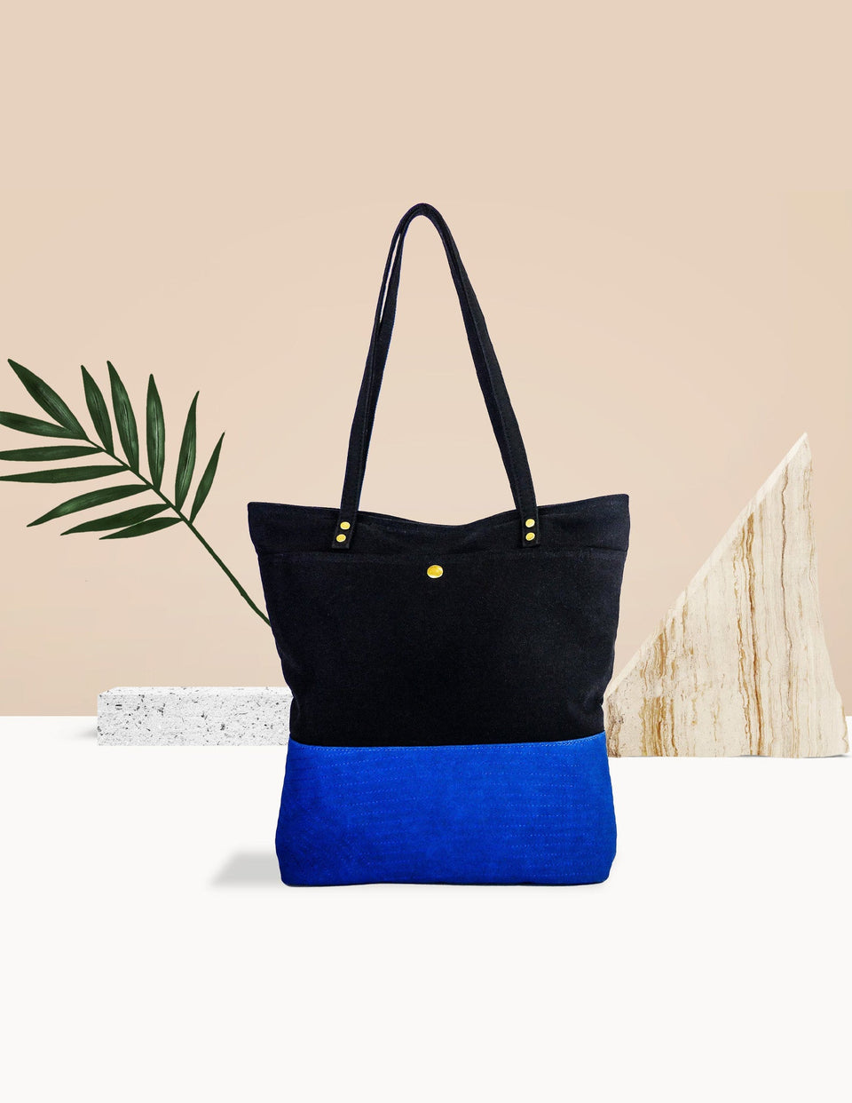 Minimalist-ish Tote