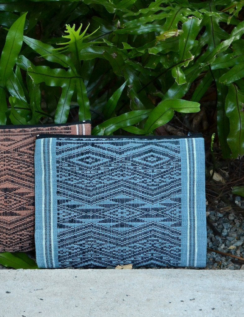 Ocean Tribal Clutch