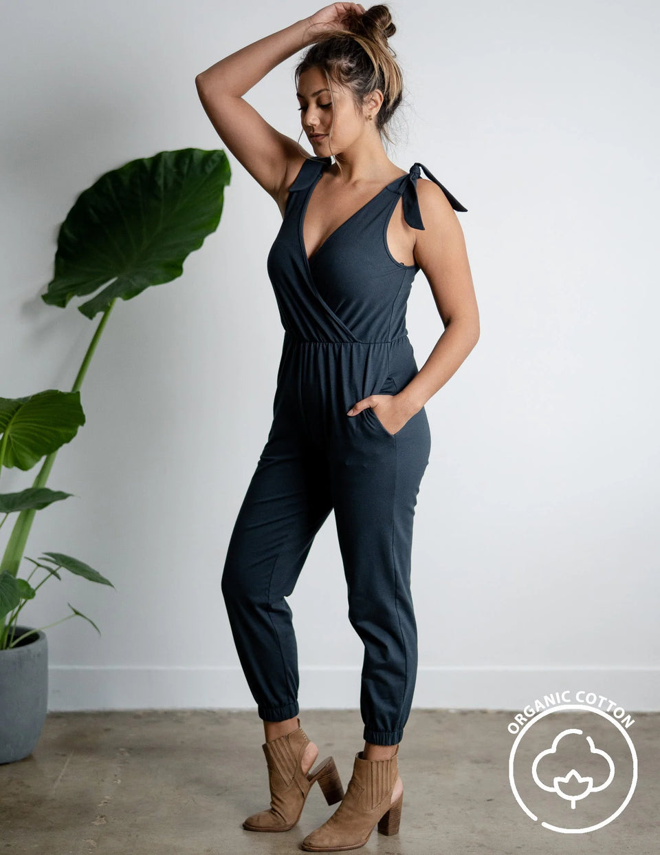 intro love the fit, Pants & Jumpsuits, Intro Love The Fit Seamless  Cocktail Capri Leggings