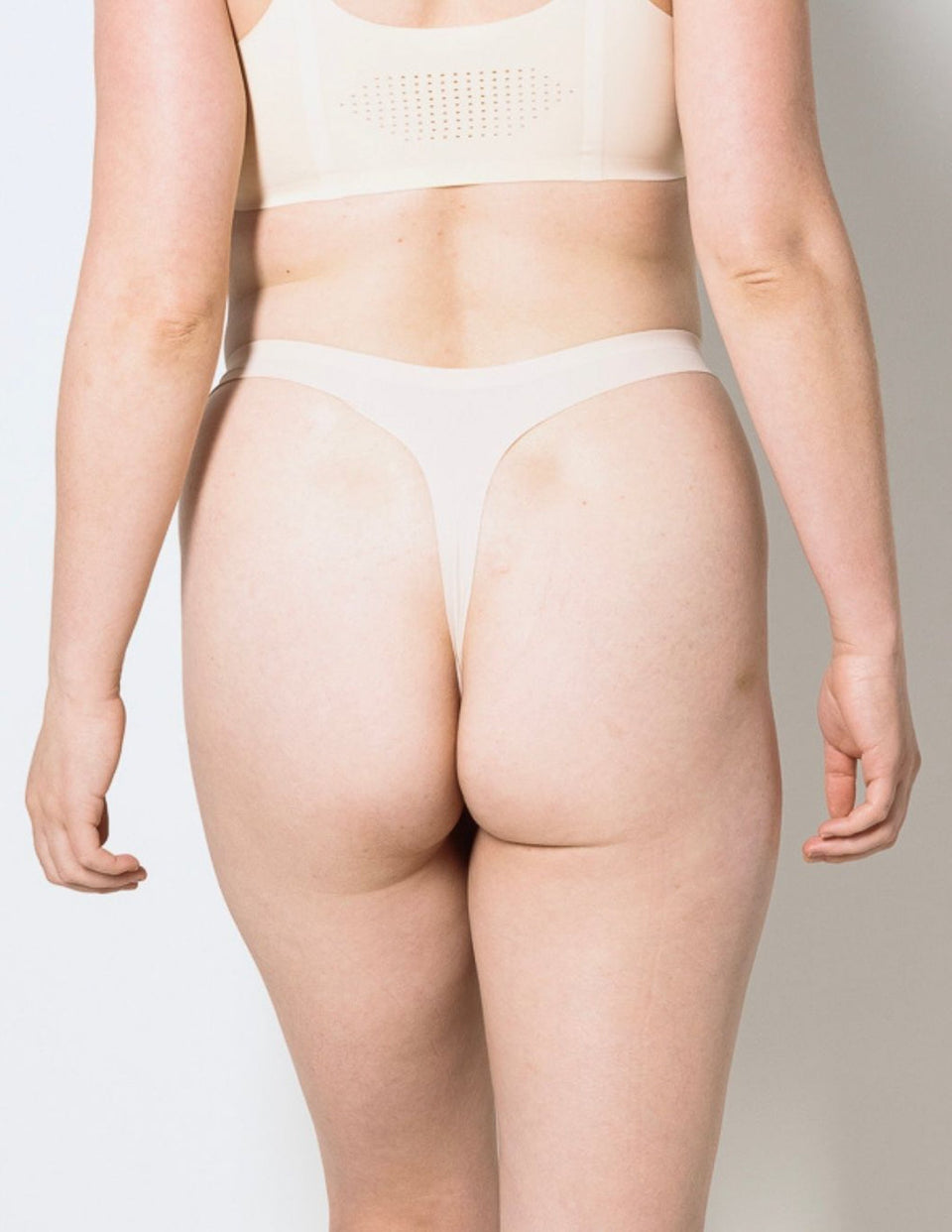 Solid Classic Thong – Clementine
