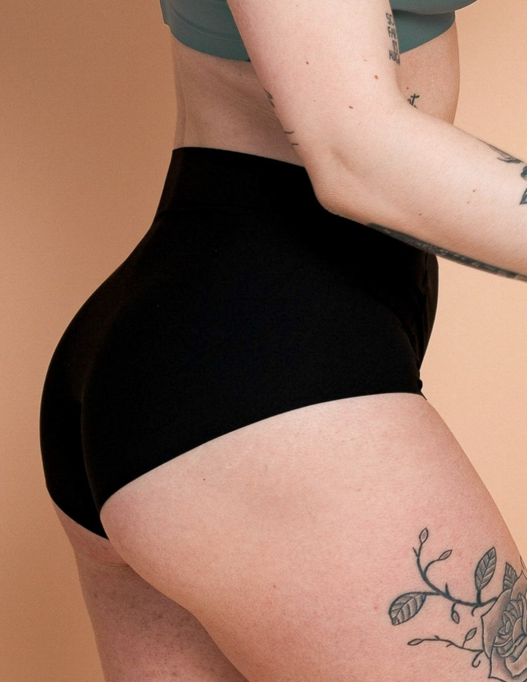 Second Skin Seamless Bikini Shorts – Sozy
